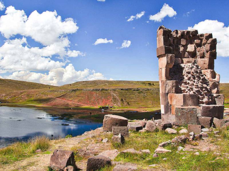 Ruta del Sol Cusco - Puno + Lago Titicaca 3D2N Uros, Amantaní, Taquile y Sillustani + Bus Directo (Nocturno)