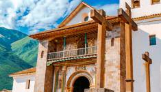 Bus Nocturno Directo Cusco - Puno + Lago Titicaca 2D1N Uros, Amantaní y Taquile + Bus Directo (Retorno)